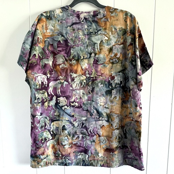 CRAZY Scrubs Batik Woodland Animals Moose Bear Wolf M - Picture 4 of 6